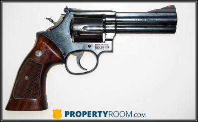 SMITH & WESSON 586 357 MAG